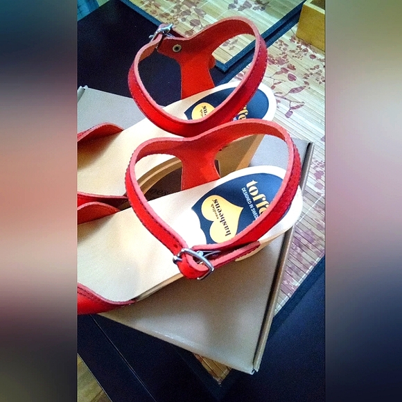 Swedish Hasbeens Red Heart Sandals - Picture 11 of 16